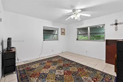4271 NW 49th Ter, Lauderdale Lakes, FL 33319 - Photo 25