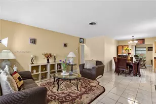 4271 NW 49th Terrace, Lauderdale Lakes, FL 33319 - Photo 5