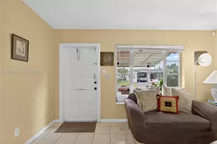 4271 NW 49th Terrace, Lauderdale Lakes, FL 33319 - Photo 3