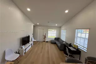 2441 NW 14th St, Fort Lauderdale, FL 33311 - Photo 13