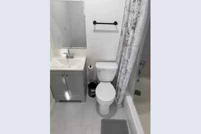 2441 NW 14th St, Fort Lauderdale, FL 33311 - Photo 19