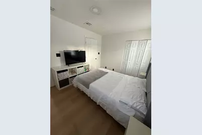 2441 NW 14th St, Fort Lauderdale, FL 33311 - Photo 21