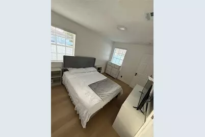 2441 NW 14th St, Fort Lauderdale, FL 33311 - Photo 17