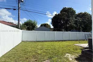 2441 NW 14th St, Fort Lauderdale, FL 33311 - Photo 5