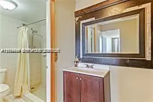 2025 NE 164th St, North Miami Beach, FL 33162 - Photo 21
