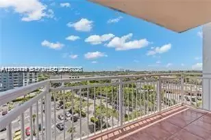 2025 NE 164th St, North Miami Beach, FL 33162 - Photo 25