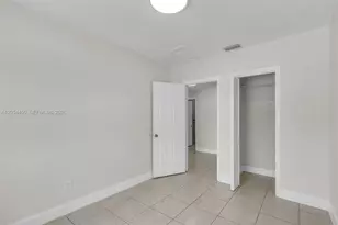 2791 SW 34th Ct, Miami, FL 33133 - Photo 19