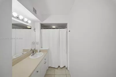 2016 Bay Dr #504, Miami Beach, FL 33141 - Photo 29