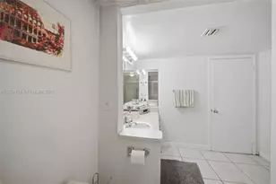 2016 Bay Dr, Miami Beach, FL 33141 - Photo 23