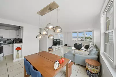 2016 Bay Dr #504, Miami Beach, FL 33141 - Photo 15