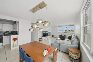 2016 Bay Dr, Miami Beach, FL 33141 - Photo 15