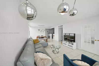 2016 Bay Dr #504, Miami Beach, FL 33141 - Photo 5
