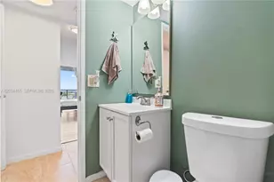 1301 NE Miami Gardens Dr, Miami, FL 33179 - Photo 11