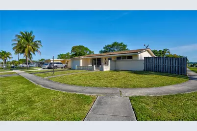 6801 NW 25th Ct, Sunrise, FL 33313 - Photo 53