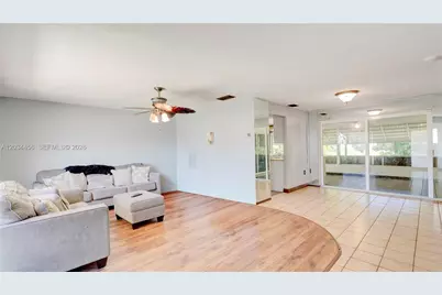 6801 NW 25th Ct, Sunrise, FL 33313 - Photo 3