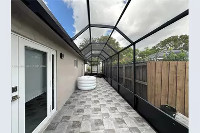 5733 NW 100th Ct, Doral, FL 33178 - Photo 45