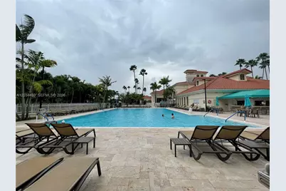 5733 NW 100th Ct, Doral, FL 33178 - Photo 59