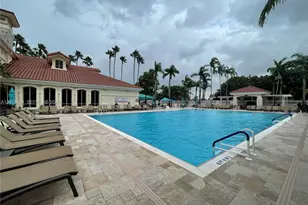 5733 NW 100th Ct, Doral, FL 33178 - Photo 7