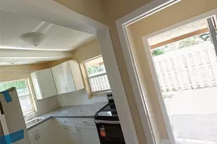 1029 S C St, Lake Worth, FL 33460 - Photo 15