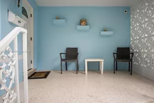 12115 NE Miami Ct, North Miami, FL 33161 - Photo 3