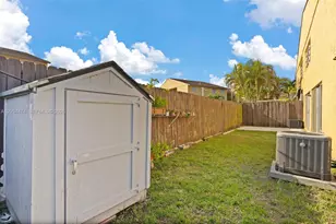 15460 SW 82nd Ln, Miami, FL 33193 - Photo 21