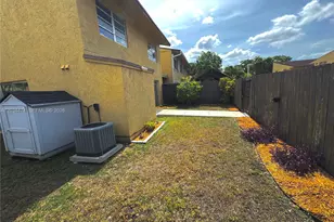 15460 SW 82nd Ln, Miami, FL 33193 - Photo 23