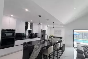 14420 SW 157th St, Miami, FL 33177 - Photo 5