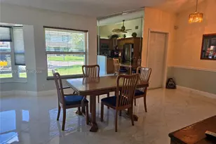 7921 NW 4th St, Plantation, FL 33324 - Photo 13