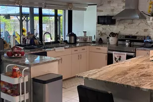 1513 SW Apricot Rd, Port Saint Lucie, FL 34953 - Photo 5