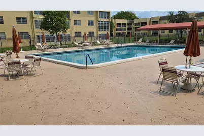 6050 NW 64th Ave #105, Tamarac, FL 33319 - Photo 15