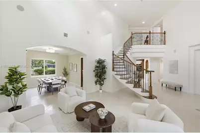 929 Gulfstream Ct, Weston, FL 33327 - Photo 7