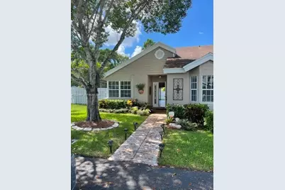 11160 SW 11th Pl #11160, Davie, FL 33324 - Photo 1