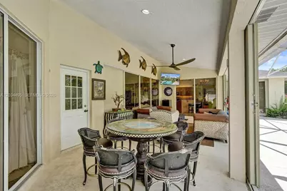 470 NE Cornwall, Port Saint Lucie, FL 34983 - Photo 13