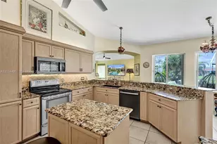 470 NE Cornwall, Port Saint Lucie, FL 34983 - Photo 37