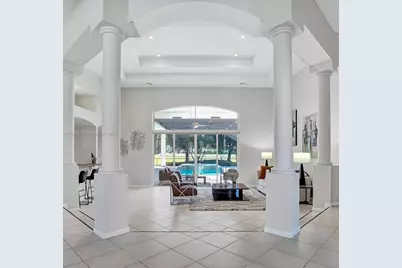2501 Poinciana Dr, Weston, FL 33327 - Photo 13