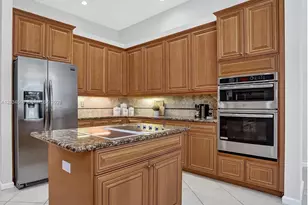 2501 Poinciana Dr, Weston, FL 33327 - Photo 21
