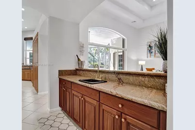 2501 Poinciana Dr, Weston, FL 33327 - Photo 17