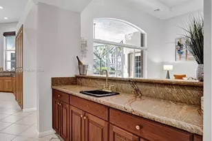 2501 Poinciana Dr, Weston, FL 33327 - Photo 17