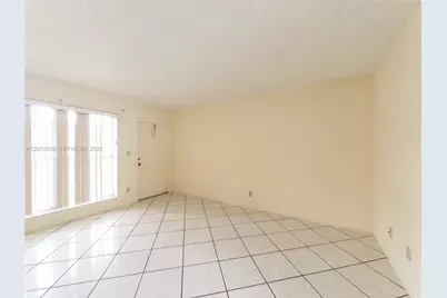 5870 NW 16th Pl #2, Sunrise, FL 33313 - Photo 3