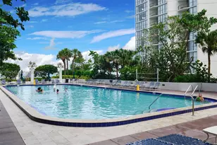 1717 N Bayshore Dr, Miami, FL 33132 - Photo 27