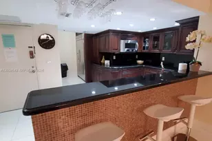 1717 N Bayshore Dr, Miami, FL 33132 - Photo 7
