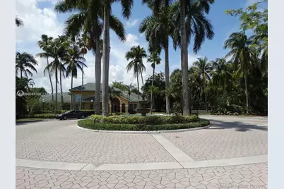 4015 W McNab Rd #D210, Pompano Beach, FL 33069 - Photo 3