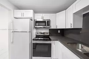 3025 Mary St, Miami, FL 33133 - Photo 5