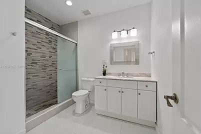 15651 SW 14th St, Miami, FL 33194 - Photo 43