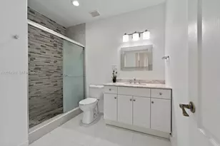 15651 SW 14th St, Miami, FL 33194 - Photo 43