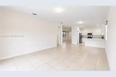 2434 NE 1st St #2434, Homestead, FL 33033 - Photo 5