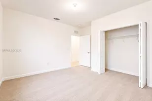 2434 NE 1st St, Homestead, FL 33033 - Photo 9