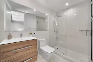 425 Harbor Dr, Key Biscayne, FL 33149 - Photo 29