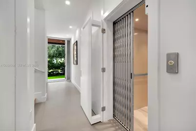 425 Harbor Dr, Key Biscayne, FL 33149 - Photo 17
