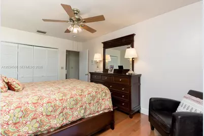 4950 San Amaro Dr, Coral Gables, FL 33146 - Photo 13